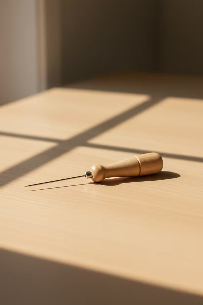 Wooden Felting Needle Holder